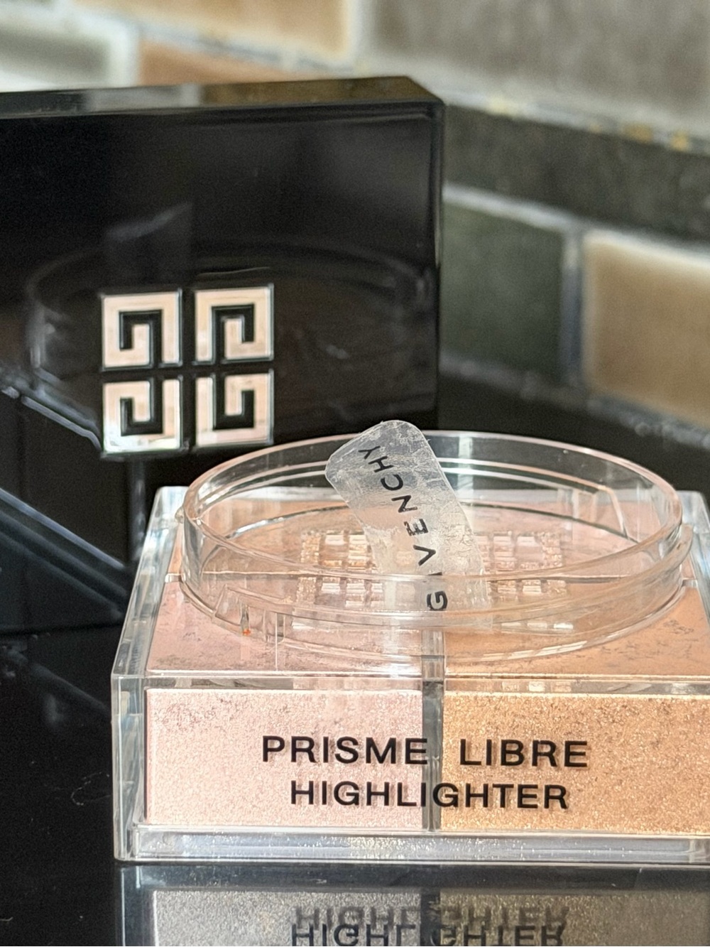 10 Organza Or- Givenchy Prisme Libre Highlighter 4x1.5g/.21oz
